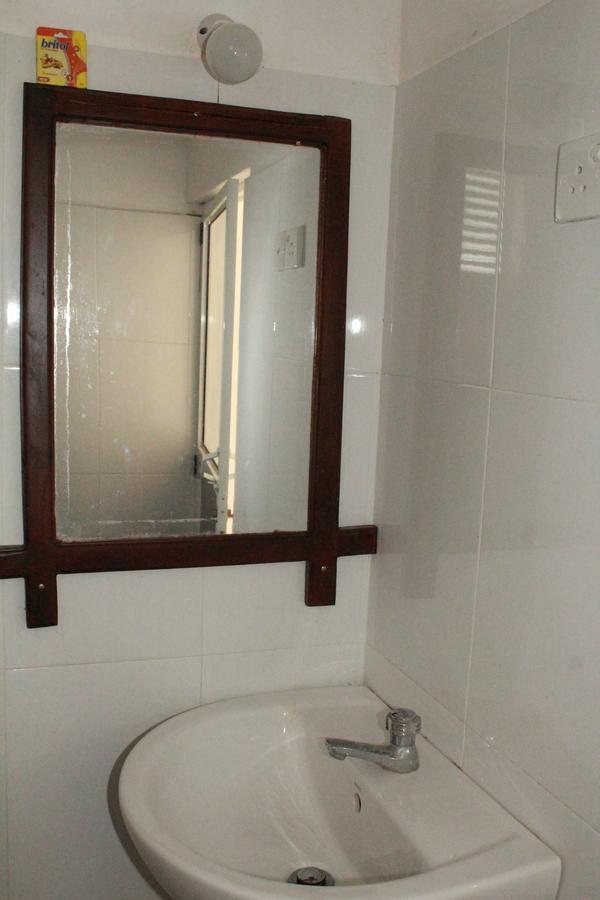 Pearl City Hotel Tissamaharama Quarto foto